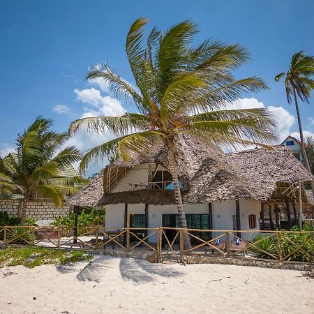 Beachfront Villa Patti Zanzibarhouses Kiwengwa  Eksteriør bilde