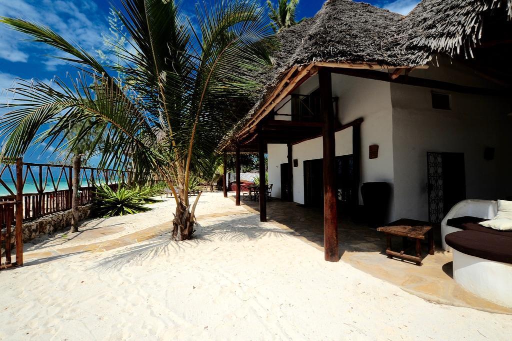 Beachfront Villa Patti Zanzibarhouses Kiwengwa  Eksteriør bilde